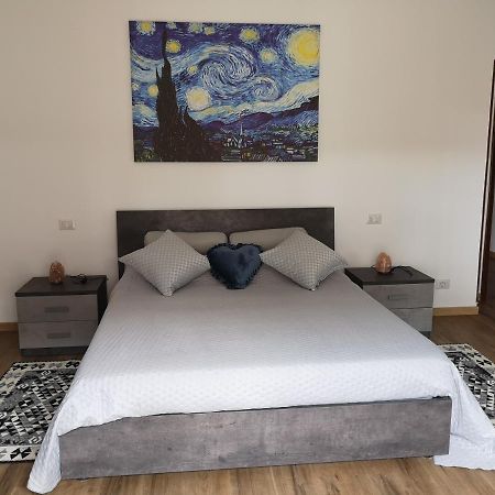 Ai Quattro Ulivi Apartment Peschiera del Garda Ngoại thất bức ảnh