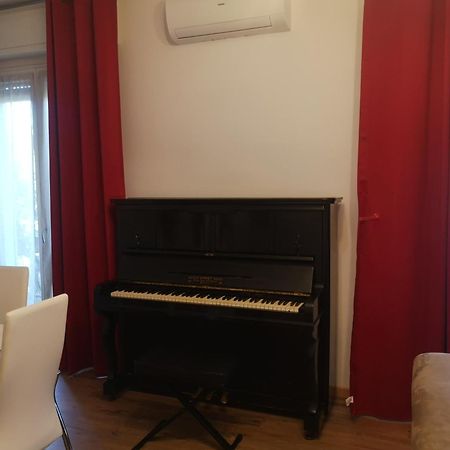 Ai Quattro Ulivi Apartment Peschiera del Garda Ngoại thất bức ảnh