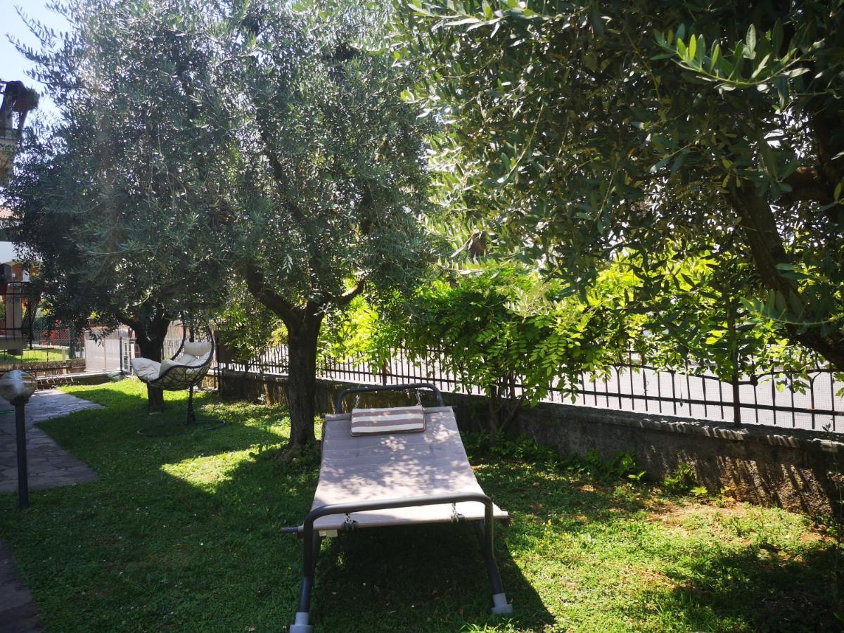 Ai Quattro Ulivi Apartment Peschiera del Garda Ngoại thất bức ảnh