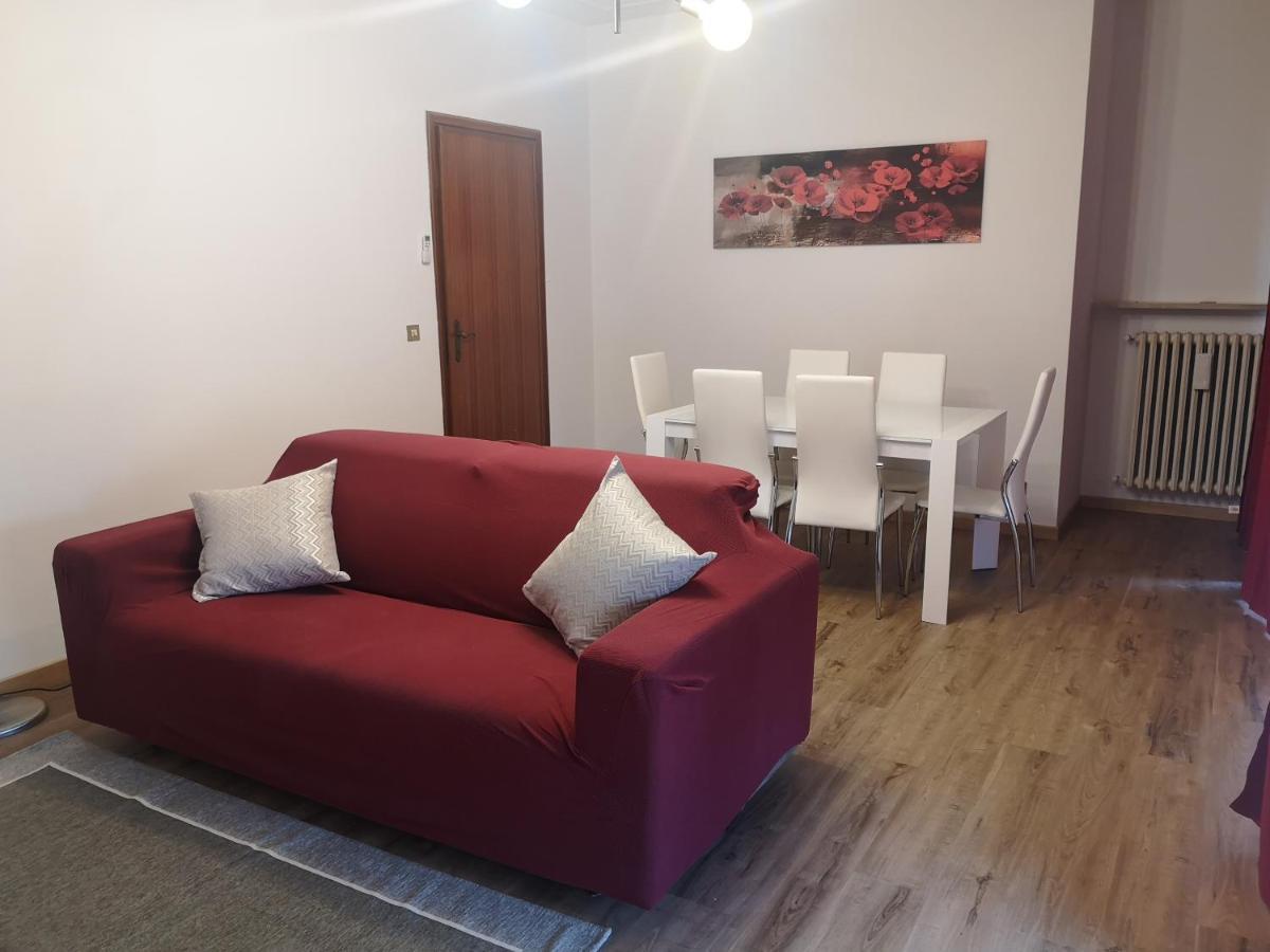 Ai Quattro Ulivi Apartment Peschiera del Garda Ngoại thất bức ảnh