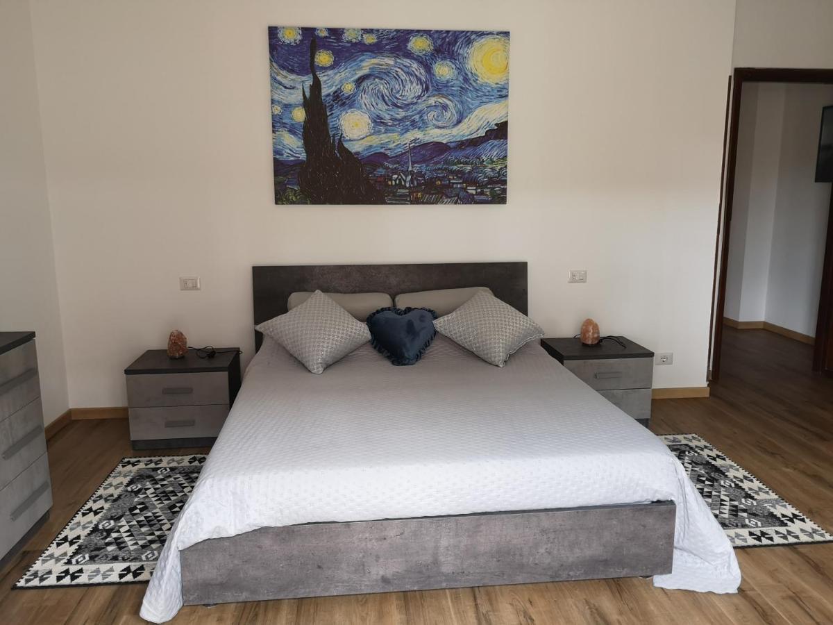 Ai Quattro Ulivi Apartment Peschiera del Garda Ngoại thất bức ảnh