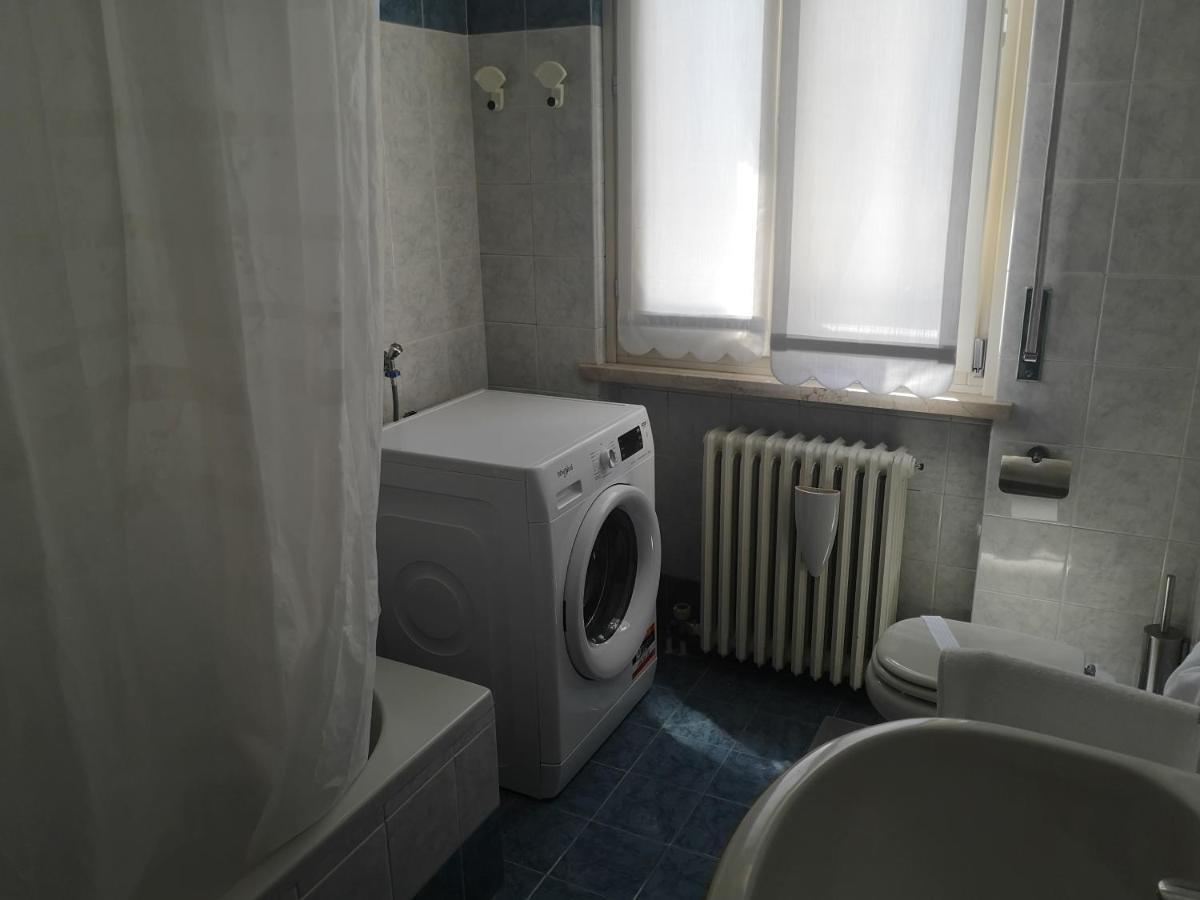 Ai Quattro Ulivi Apartment Peschiera del Garda Ngoại thất bức ảnh