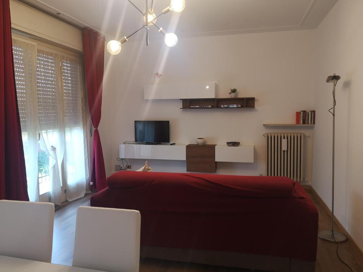 Ai Quattro Ulivi Apartment Peschiera del Garda Ngoại thất bức ảnh